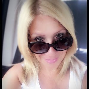 Meet your Posher, Daisy